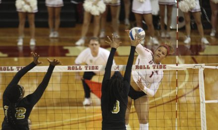 Tide Goes 2-0 on Day 1 of the Crimson Invitational