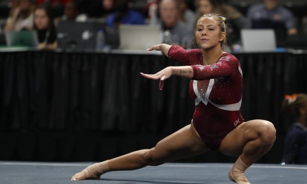 Alabama Remains Undefeated at Elevate the Stage with a Second 198