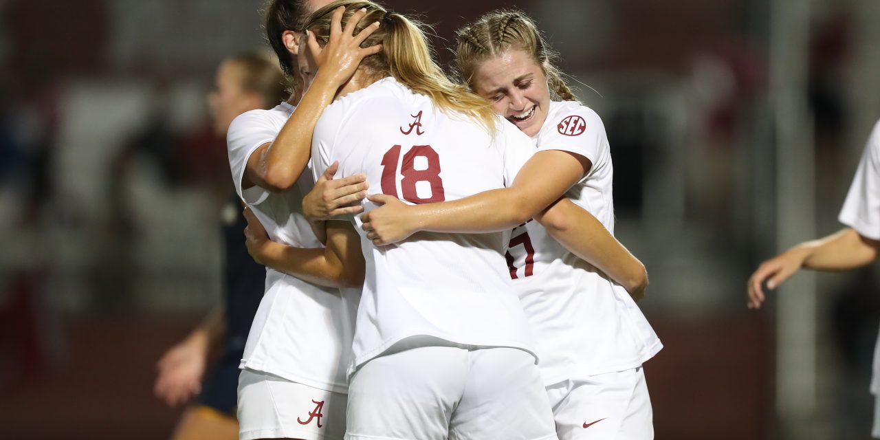 Alabama survives the upset bid from Arkansas with a 2-1 win