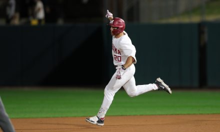 Long Ball powers #20 Alabama Past UIC in Game 1 of Series