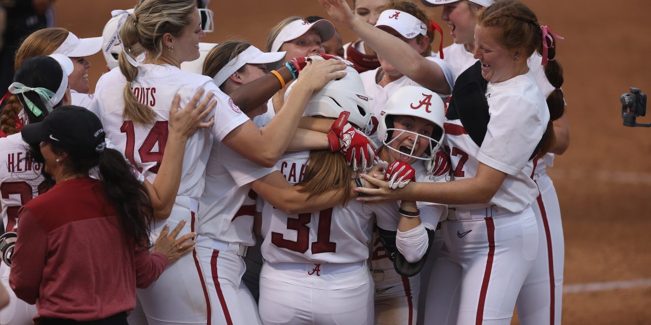 Alabama Softball Wins in Extra Innings Pitching Duel Against the Gamecocks.