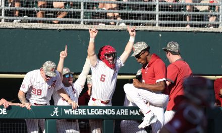 TJ McCants walks off the Hogs to snap five-game skid