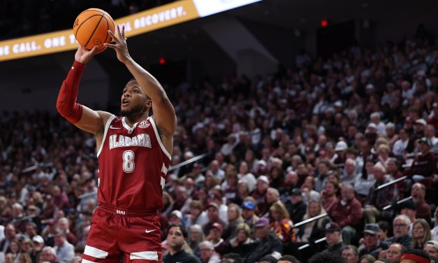 No. 5 Alabama survives free throw shootout in top-10 road win over Texas A&M