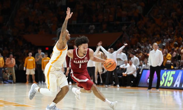 No. 6 Alabama falls to No. 5 Tennessee at the buzzer